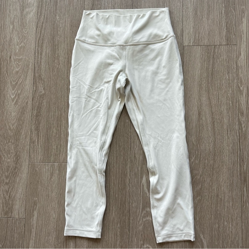 Lululemon Bone 23” Leggings